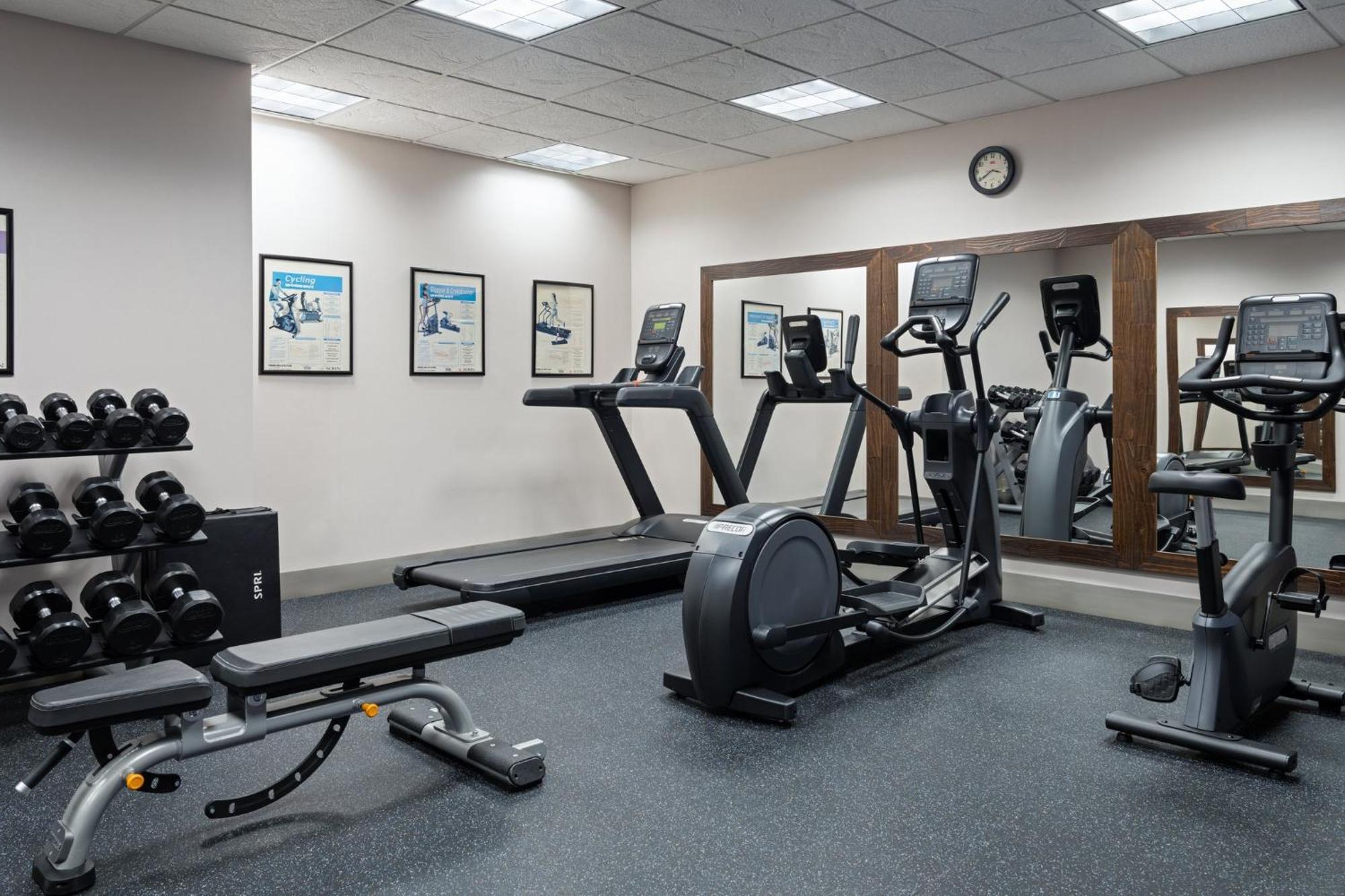 Holiday Inn Express & Suites Midwest City By Ihg Εξωτερικό φωτογραφία