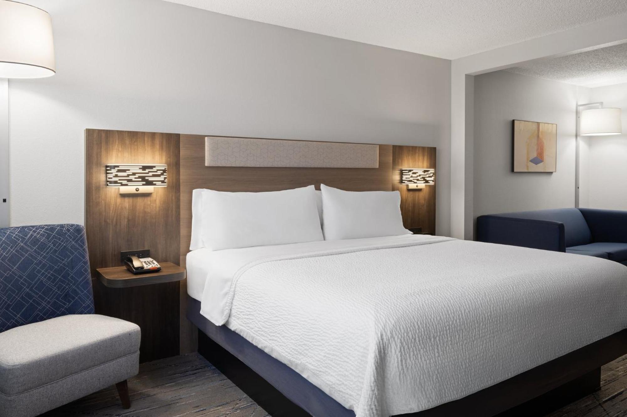 Holiday Inn Express & Suites Midwest City By Ihg Εξωτερικό φωτογραφία