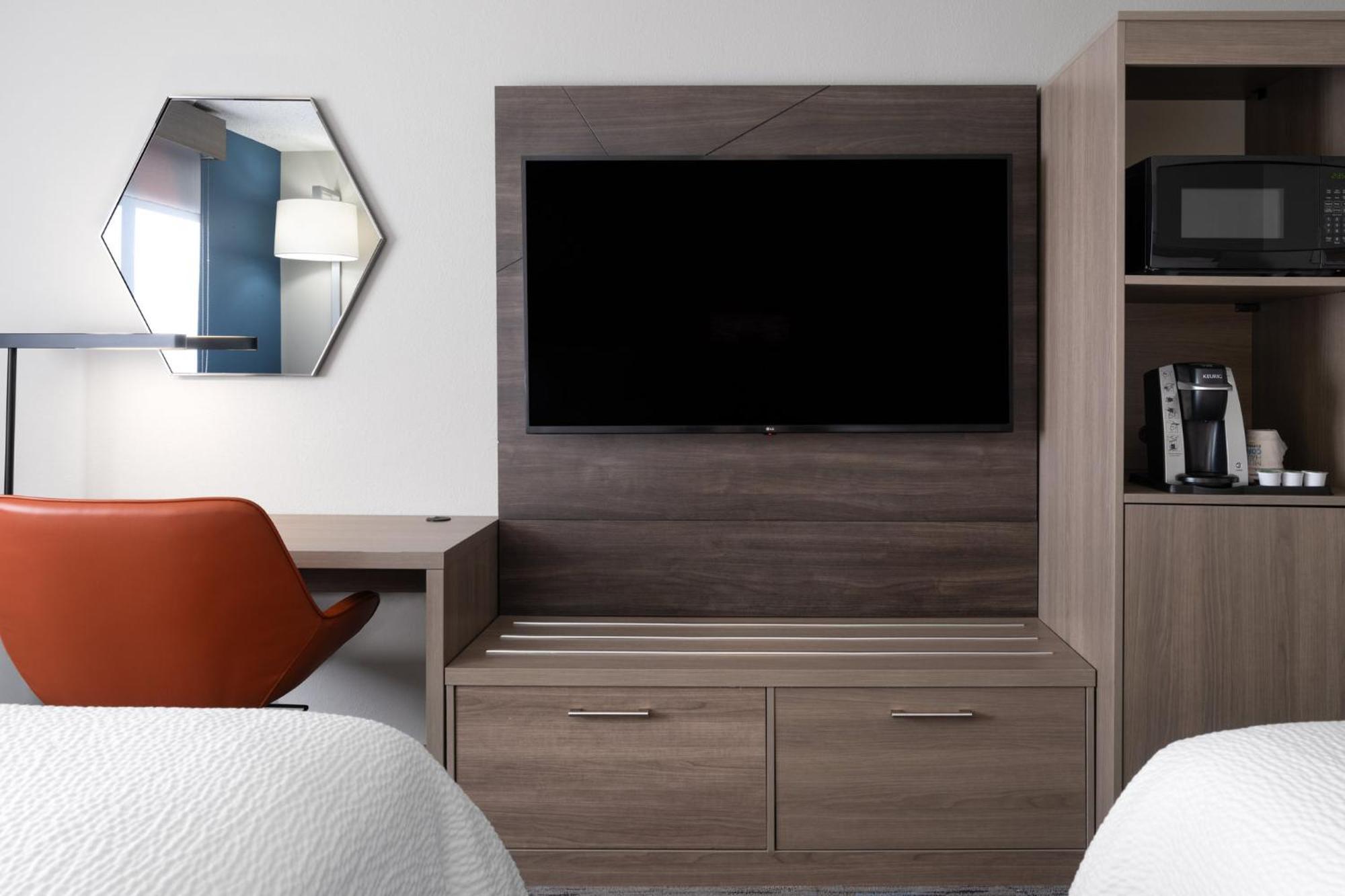 Holiday Inn Express & Suites Midwest City By Ihg Εξωτερικό φωτογραφία