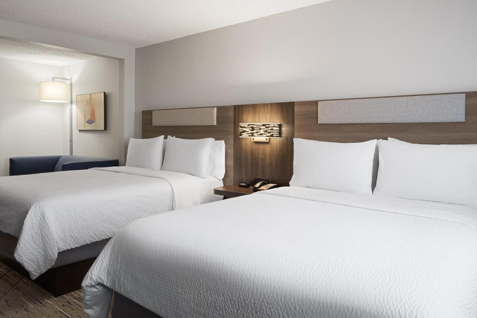 Holiday Inn Express & Suites Midwest City By Ihg Εξωτερικό φωτογραφία