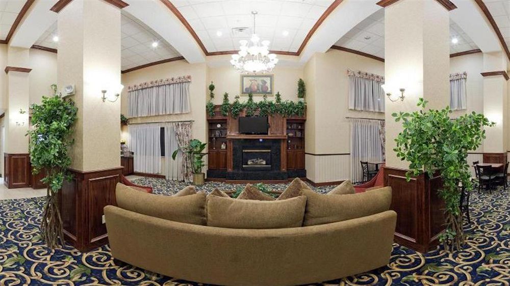 Holiday Inn Express & Suites Midwest City By Ihg Εξωτερικό φωτογραφία